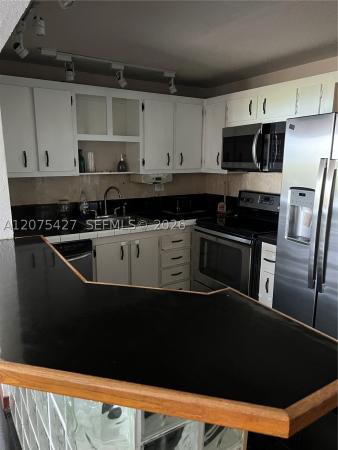 3 Horizons South, 1465 NE 123rd St #515, North Miami, Florida 33161, image 3