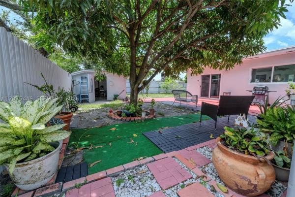 6944 SW 10th Ct, Pembroke Pines, Florida 33023, image 1