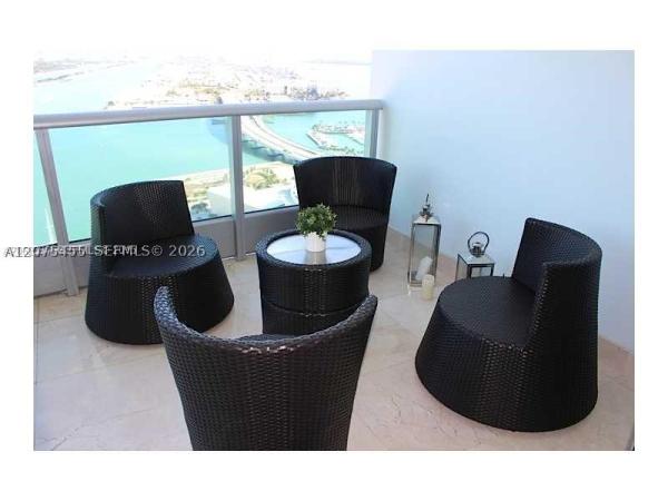 900 Biscayne Bay, 900 Biscayne Blvd #4207, Miami, Florida 33132, image 2