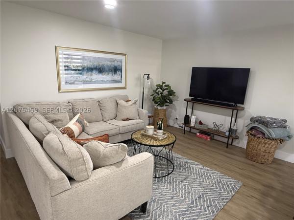 Bay Place, 2420 Diana Dr #402, Hallandale Beach, Florida 33009, image 2