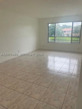 Lakewood Village Of Coral Springs, 9962 Twin Lakes Dr #7-P, Coral Springs, Florida 33071, image 3