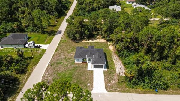 1015 E Bagget St, Lehigh Acres, Florida 33974, image 2