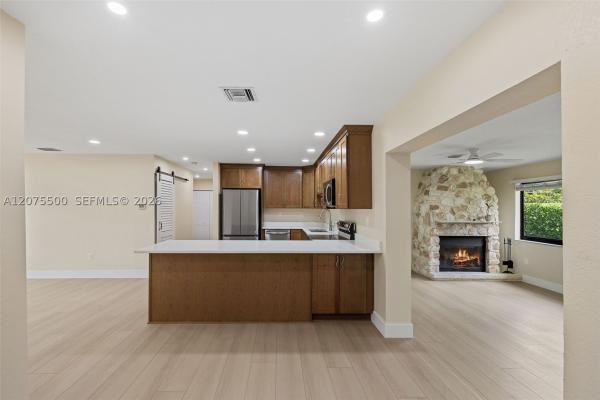 Homriv, 1391 NW 18th St, Homestead, Florida 33030, image 1