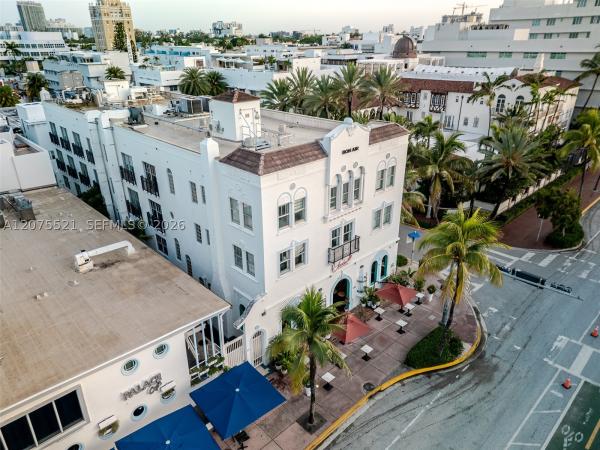 The Strand On Ocean Drive, 1060 Ocean Dr #D204, Miami Beach, Florida 33139, image 2