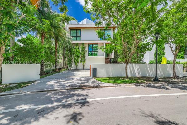 Riviera, 288 Palm Ave, Miami Beach, Florida 33139, image 2