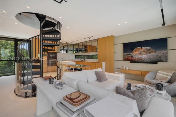 Riviera, 288 Palm Ave, Miami Beach, Florida 33139, image 3