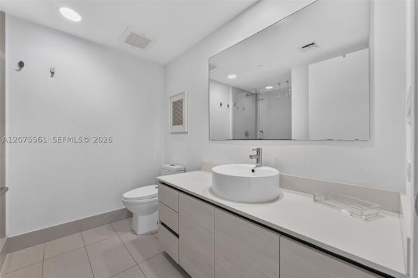 Beachwalk Elite Hotel & Resort, 2600 E Hallandale Beach Blvd #T2501, Hallandale Beach, Florida 33009, image 2