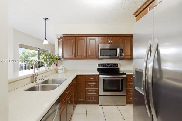 Eagle Nest, 6305 Gage Pl #306-A, Miami Lakes, Florida 33014, image 2