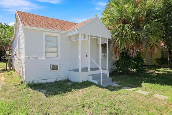 Mantyharju Lantana, 611 N Broadway, Lantana, Florida 33462, image 2