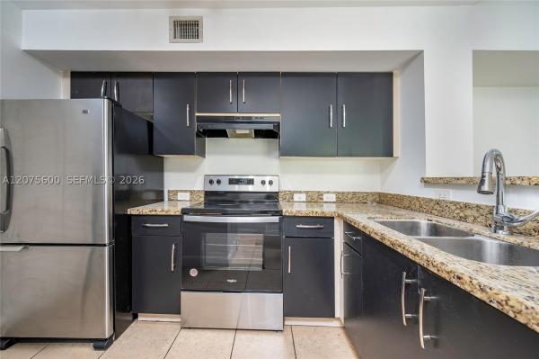 Devonaire At Pembroke Pines, 11145 SW 6th St #302, Pembroke Pines, Florida 33025, image 2