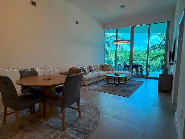 Paramount, 701 N Fort Lauderdale Beach Blvd #214, Fort Lauderdale, Florida 33304, image 2