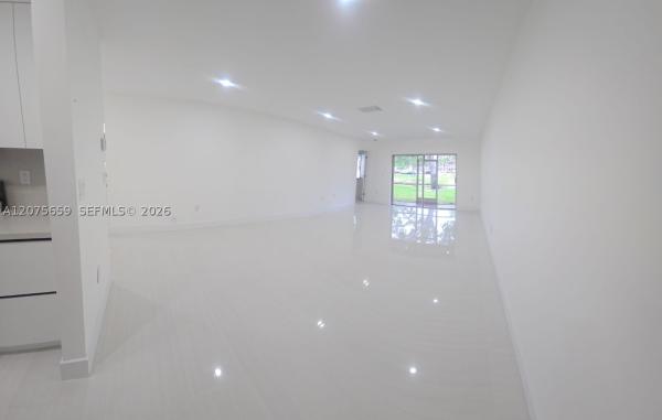 3050 NW 106th Ave #7, Sunrise, Florida 33322, image 2