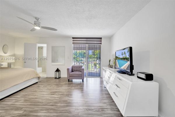 Venetian Park East, 2716 NE 8th St, Hallandale Beach, Florida 33009, image 3