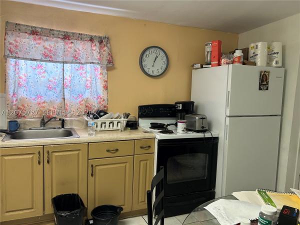 West Carver Ranches, 5730 Plunkett St #A-D, Hollywood, Florida 33023, image 2