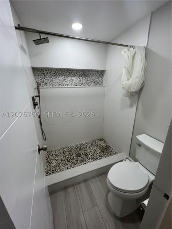 Cypress Villas, 15012 Royal Palm Ave, Miami Lakes, Florida 33014, image 3