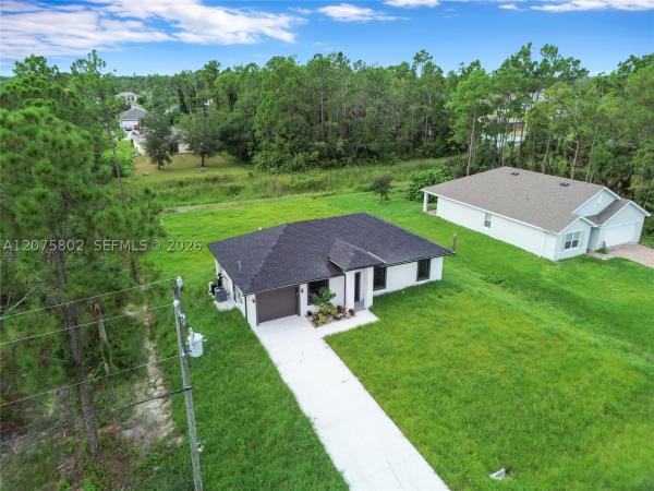 Lehigh Acres, 457 Woodman Dr, Lehigh Acres, Florida 33972, image 2