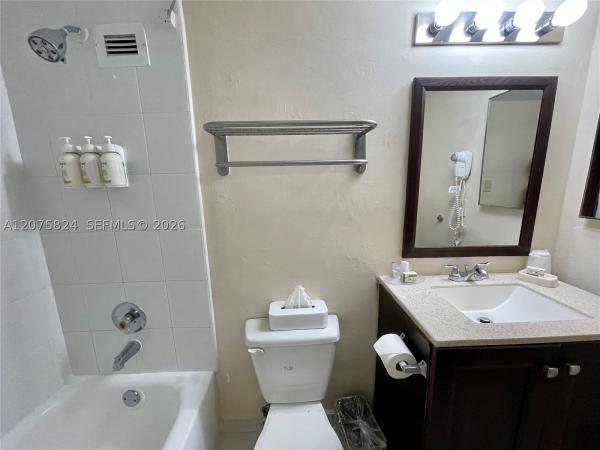 The Aventura Beach Club, 19201 Collins Ave #945, Sunny Isles Beach, Florida 33160, image 2