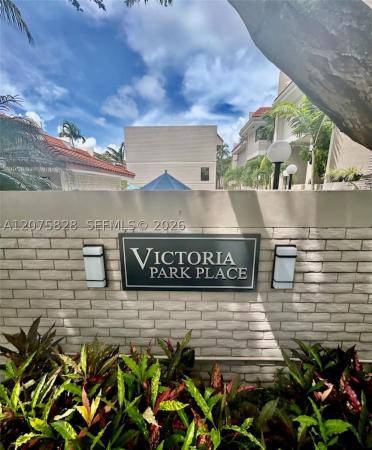Victoria Park Place, 1401 NE 9th St #26, Fort Lauderdale, Florida 33304, image 3