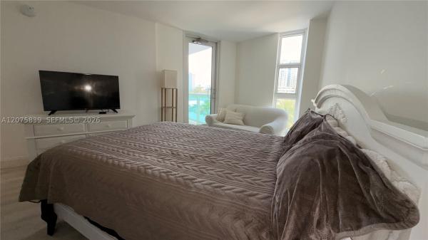 Arlen House East, 100 Bayview Dr #431, Sunny Isles Beach, Florida 33160, image 1
