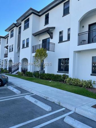 15520 SW 136th St #210, Unincorporated Dade County, Florida 33196, image 2