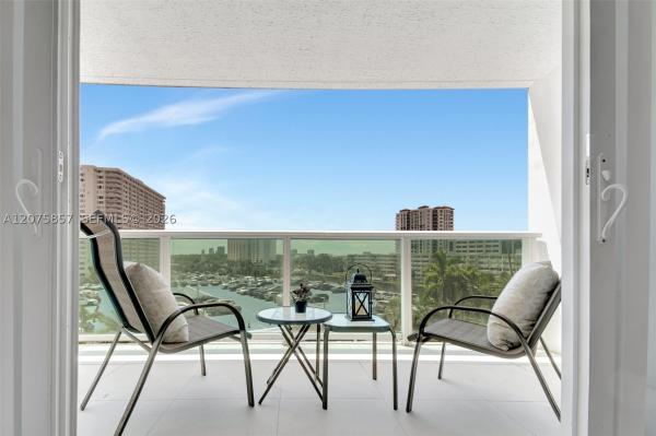 Arlen House East, 100 Bayview Dr #502, Sunny Isles Beach, Florida 33160, image 2