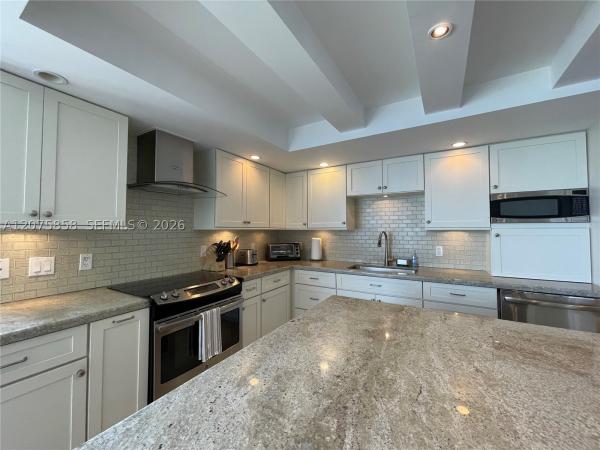 Sands Of Key Biscayne, 605 Ocean Dr #10L, Key Biscayne, Florida 33149, image 3