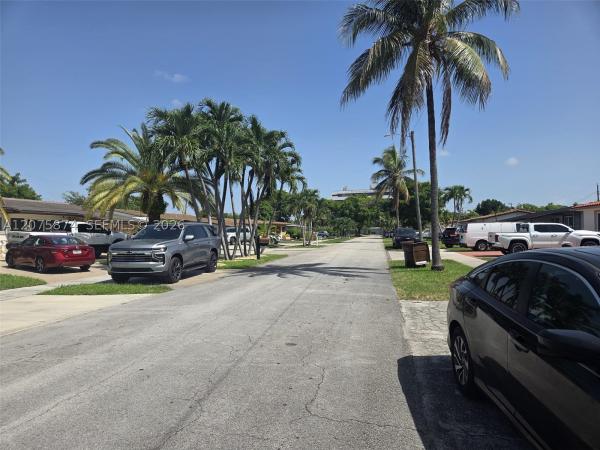 Palm Springs, 4601 W 9th Ave, Hialeah, Florida 33012, image 2