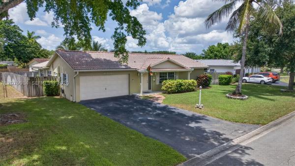 Deer Run Springs, 10320 NW 42nd Dr, Coral Springs, Florida 33065, image 3