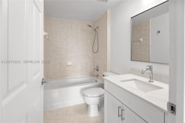 6851 SW 44th St #209, Unincorporated Dade County, Florida 33155, image 2