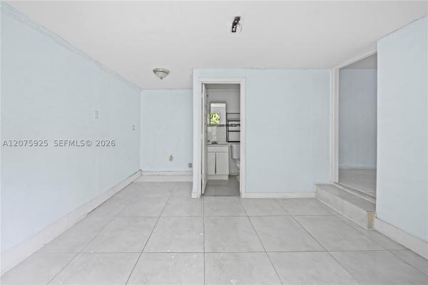 Grosse Pointe Highlands, 2723 NW 3rd St, Miami, Florida 33125, image 1