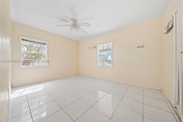 Grosse Pointe Highlands, 2723 NW 3rd St, Miami, Florida 33125, image 2