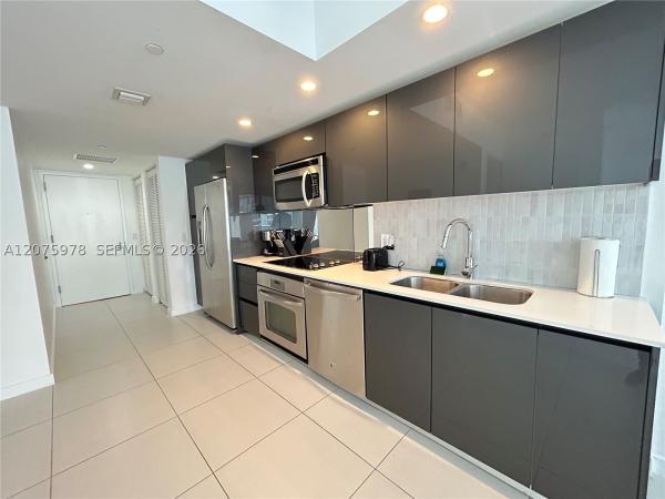MyBrickell, 31 SE 6th St #1703, Miami, Florida 33131, image 2