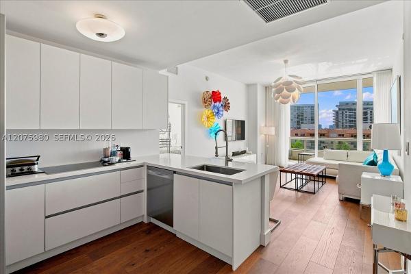 South Carillon Beach, 6799 Collins Ave #412, Miami Beach, Florida 33141, image 1