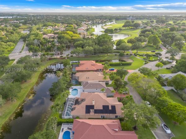 Highland Place, 11834 Highland Pl, Coral Springs, Florida 33071, image 2