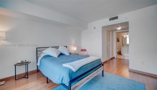 1800 Club, 1800 N Bayshore Dr #2108, Miami, Florida 33132, image 3