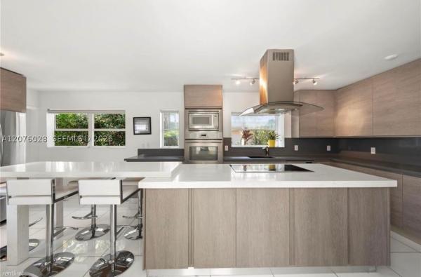 Belle Meade Island, 1025 Belle Meade Island Dr, Miami, Florida 33138, image 2