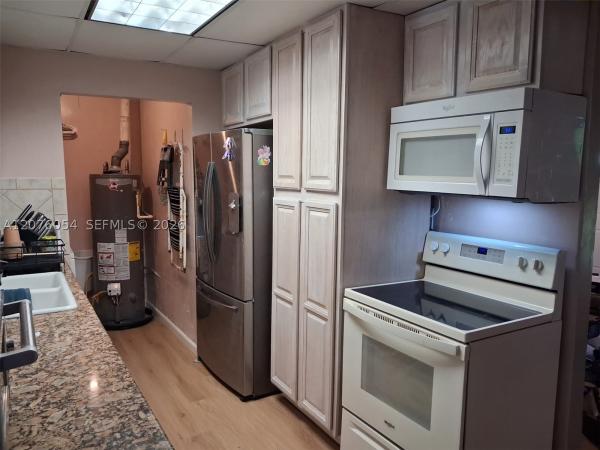 Southgate, 6359 SW 2nd St, Margate, Florida 33068, image 2