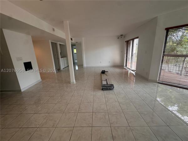 8810 SW 132nd Pl #401DN, Unincorporated Dade County, Florida 33186, image 2