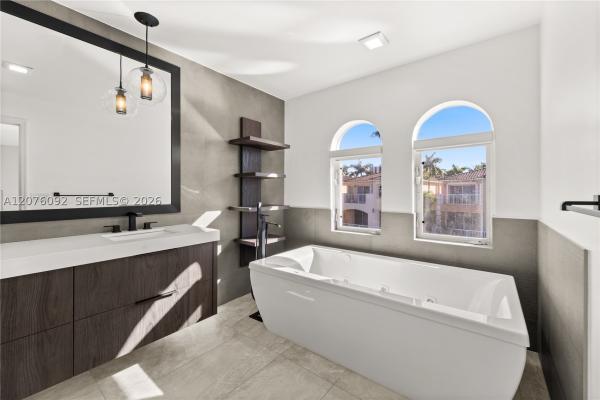 Aventura Lakes, 3110 NE 210th Ter, Aventura, Florida 33180, image 3