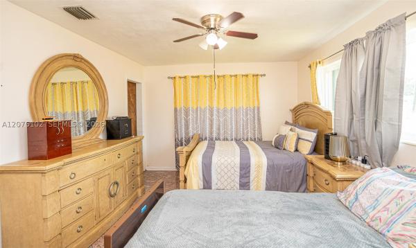 Bell Gardens, 2340 NW 187th St, Miami Gardens, Florida 33056, image 2