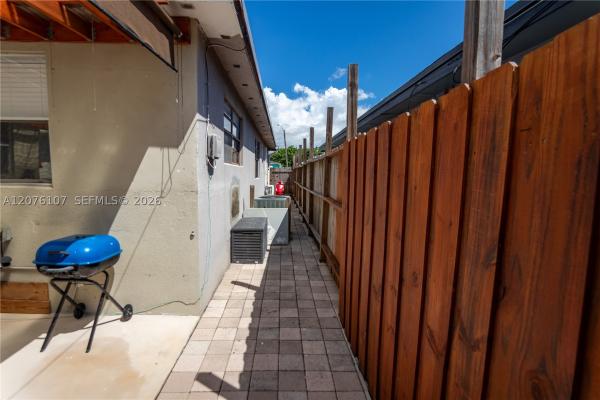 South Hollywood, 2530 Rodman St, Hollywood, Florida 33020, image 3