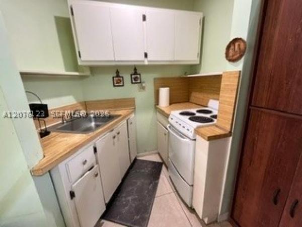 17201 NW 54th Ct, Miami Gardens, Florida 33055, image 1