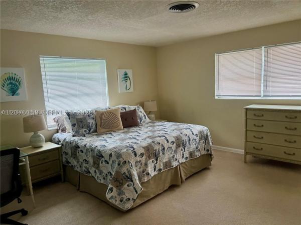 Yacht Harbor Manor, 1241 Manor Dr, Riviera Beach, Florida 33404, image 1