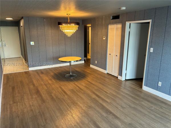 Vendome Place, 4301 Collins Ave #402, Miami Beach, Florida 33140, image 2