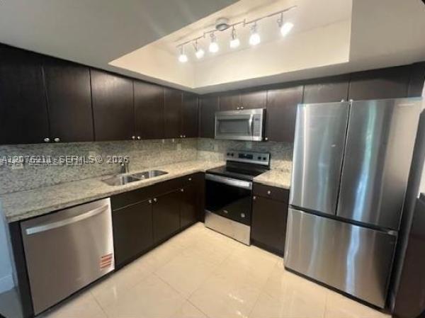 Valencia Village, 40 Madrid Ln #1-11, Davie, Florida 33324, image 1