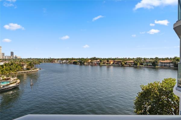 Turnberry Isle North, 19707 Turnberry Way #6K, Aventura, Florida 33180, image 3