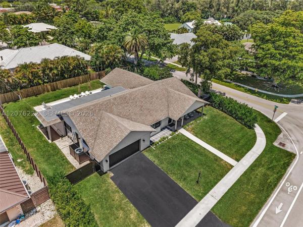 Eldorado Estates In Plantation, 101 El Dorado Pkwy, Plantation, Florida 33317, image 1