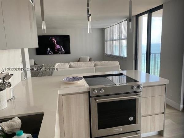 Valencia At Quadomain, 2201 S Ocean Dr #1507, Hollywood, Florida 33019, image 3