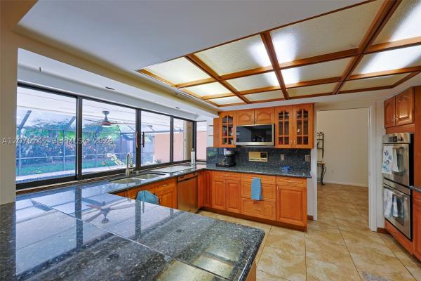 Old Cutler Omni Pines, 18723 SW 83rd Pl, Cutler Bay, Florida 33157, image 3