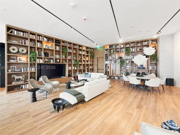 1400 Biscayne Blvd #708, Miami, Florida 33132, image 3
